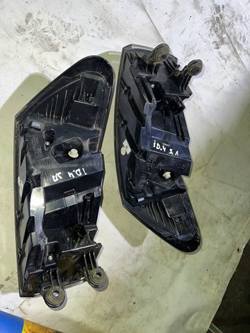 11A945095A VAG Фонарь задний левый купить в Львов
