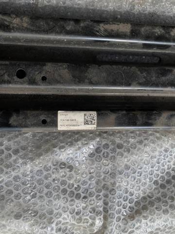 VAG 1EA199599B Кронштейн передней балки в наличии Павлоград