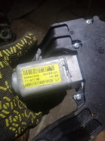 Моторчик заднего стеклоочистителя 95483121 GM