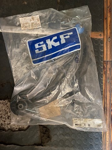 VKDS326000B Рычаг передней подвески нижний левый купить Днепр