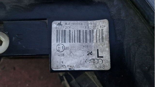 VAG 8P0941004K Фара правая в наличии Каменское