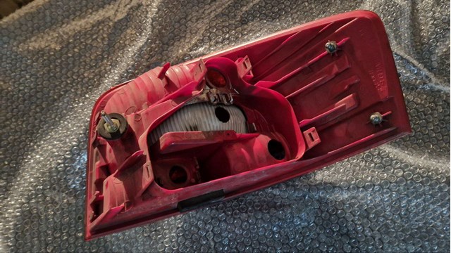 8P0945095 VAG Фонарь задний левый внешний купить в Украина