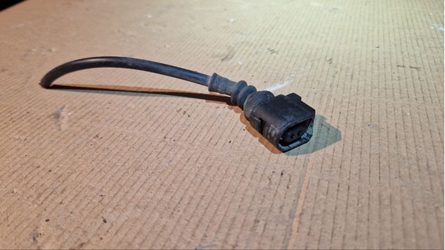 VAG 8T0973702 Разъем (фишка) датчика ABS в наличии Сумы