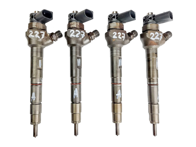 Форсунка инжектора 0445110476 BOSCH