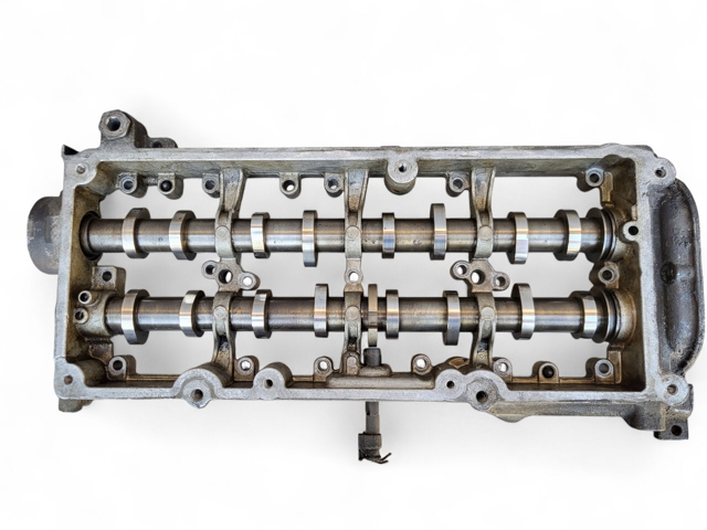 Корпус распредвала 04L103308C VAG