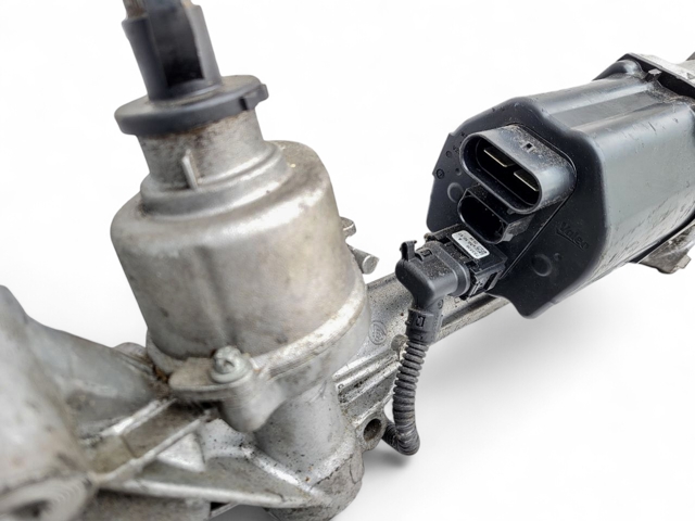 MERCEDES 2054608900 Рулевая рейка в наличии Полтава