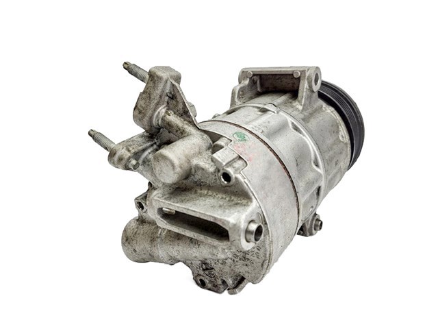 FORD 2112670 Компрессор кондиционера в наличии Черновцы