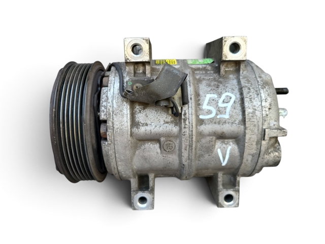 Компрессор климатической установки 30665342 VOLVO
