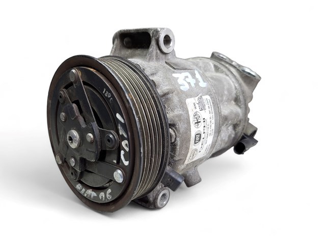 Компрессор климатической установки 50547718 FIAT