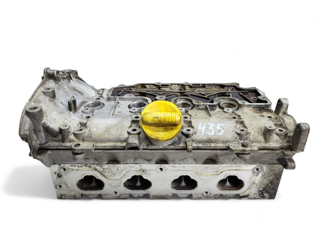 Головка блока цилиндров (ГБЦ) 7701475605 RENAULT