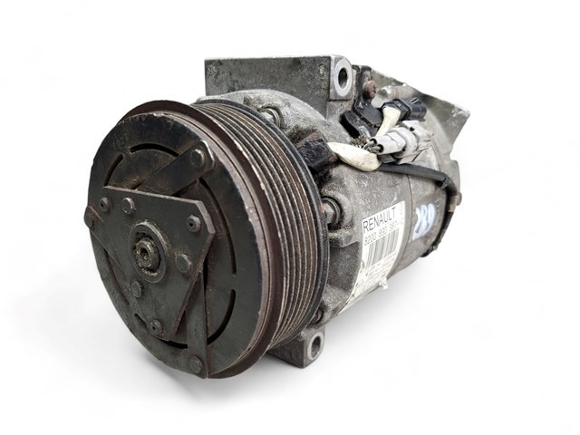 Насос кондиционера 8200561276 RENAULT