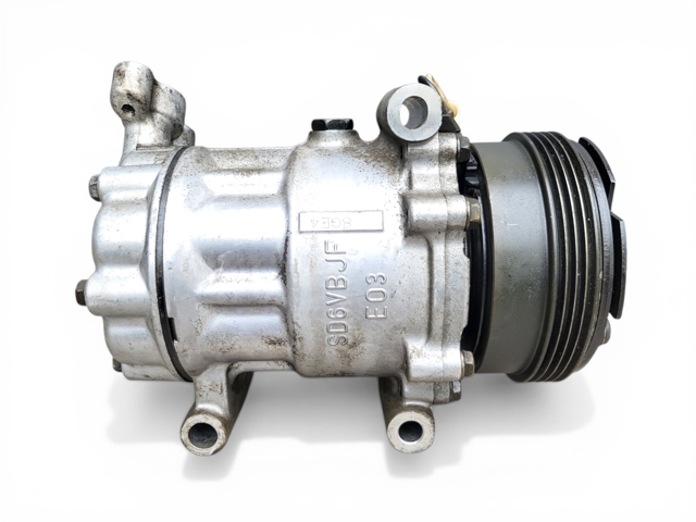 8200840899 RENAULT Компрессор кондиционера купить в Житомир