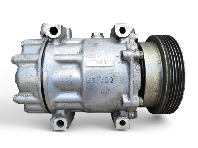 RENAULT 8200866441 Компрессор кондиционера в наличии Ирпень