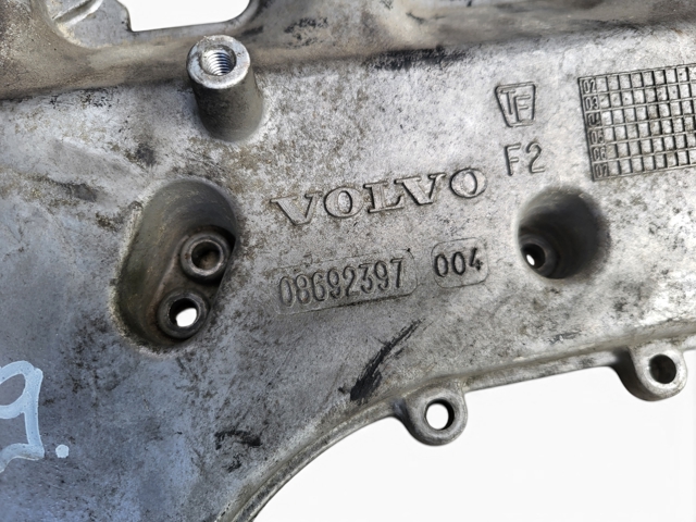 VOLVO 8692397 Коллектор впускной в наличии Киев