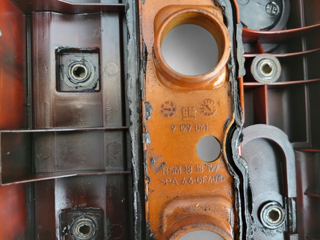 OPEL 9129041 Клапанная крышка в наличии Винница