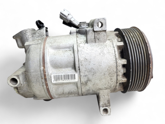 RENAULT 926007953R Компрессор кондиционера в наличии Кривой Рог