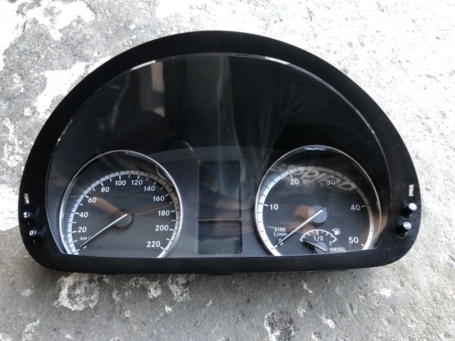 Приборная доска A6399001501 MERCEDES