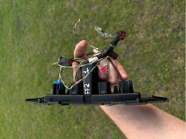 FORD 4M5113D734BC в наличии Винница