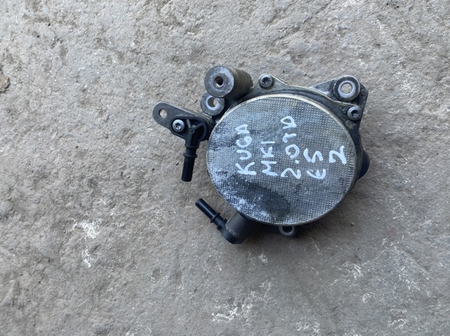 Вакуумный насос 9673836180 FORD