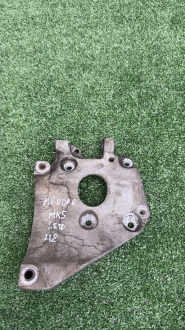 Кронштейн компрессора кондиционера AV6Q10K360AA FORD