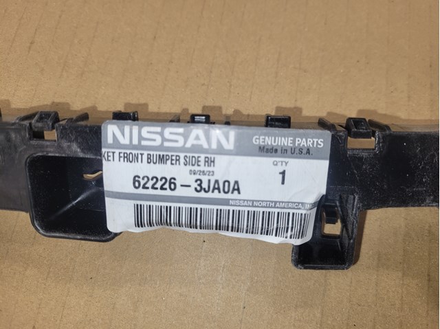 622263JA0A NISSAN Кронштейн бампера переднего внешний правый купить в Харьков