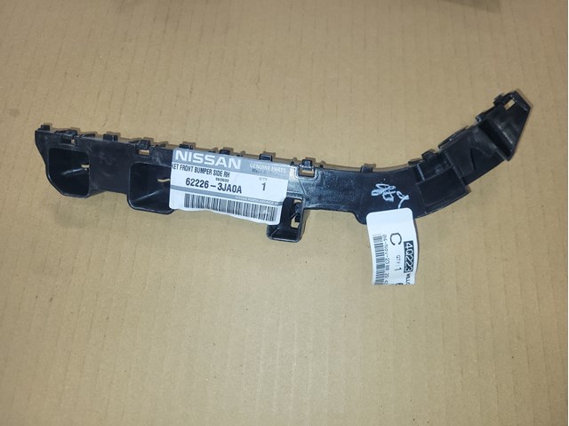 622263JA0A NISSAN Кронштейн бампера переднего внешний правый купить в Павлоград