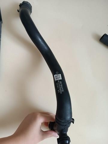 Шланг системы охлаждения 8W0122101BH VAG
