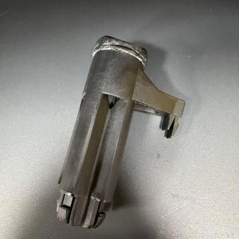 Подушка радиатора охлаждения 1695234 FORD