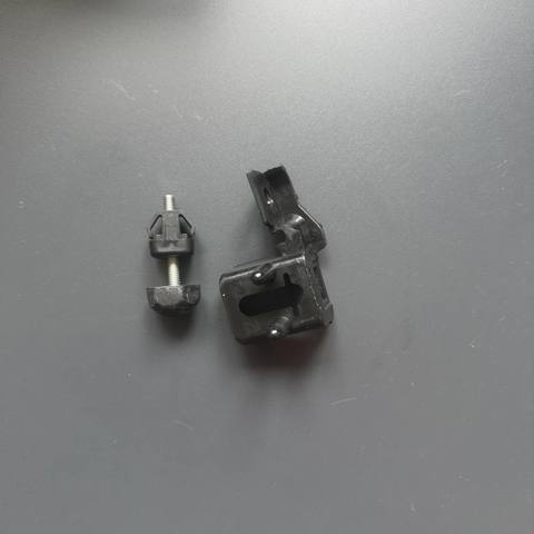 Буфер капота резиновый HS7316C618BA MARKET (OEM)