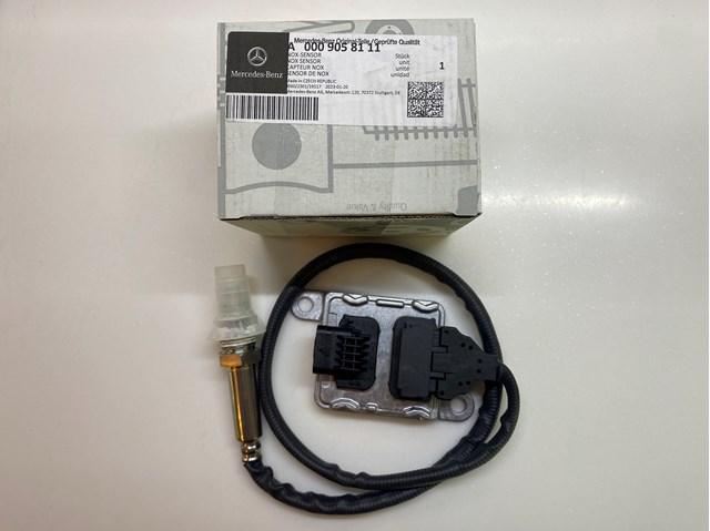 Датчик оксидов азота NOX, задний 0009053109 MERCEDES