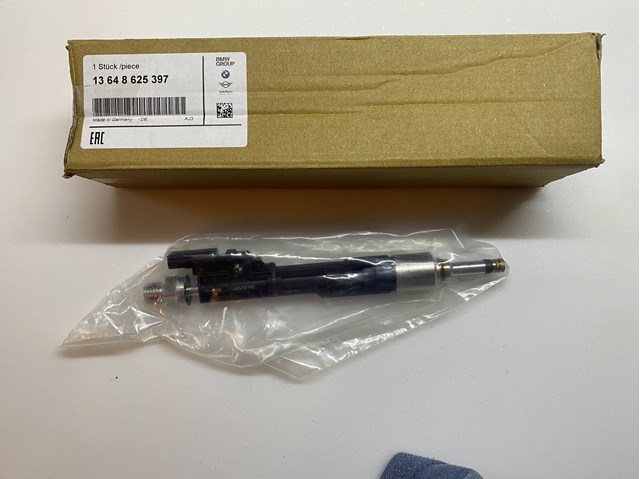 Форсунка дизельная в сборе 0261500260 BOSCH