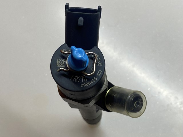 Топливные форсунки 0445110109 BOSCH