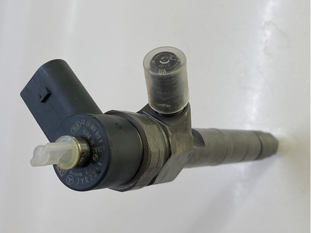 Форсунка инжектора Мерседес-бенц Спринтер 1 4-t