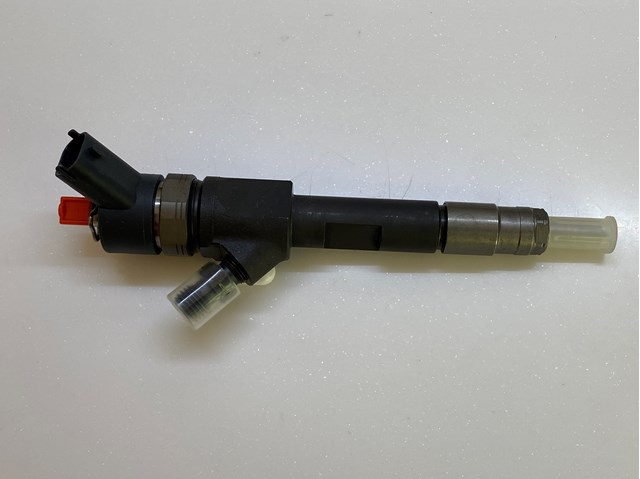 Топливные форсунки 0445110280 BOSCH