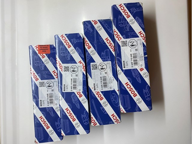 Клапанная форсунка 0445110646 BOSCH