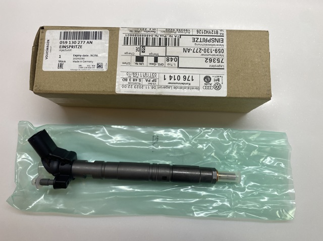 Форсунка впрыска топлива 0986435357 BOSCH