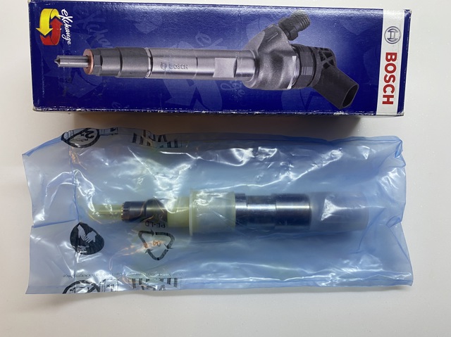 Топливные форсунки 0986435558 BOSCH