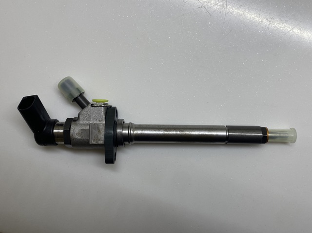 Форсунка впрыска топлива Citroen C8