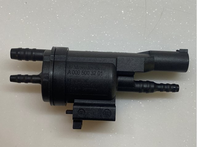 Клапан соленоїд регулювання заслонки EGR A0005003201 Mercedes