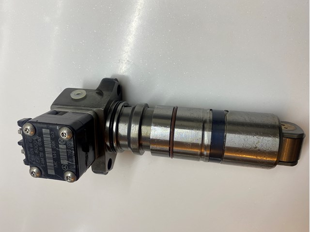 Насос/форсунка A0280749102 MERCEDES
