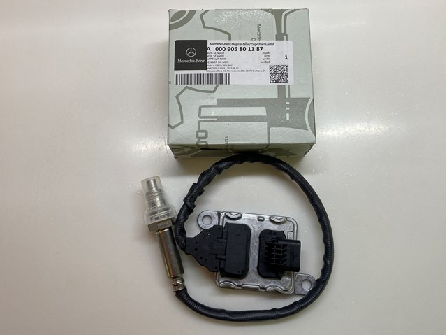 Датчик оксидов азота NOX, передний A3C0105750002 MERCEDES