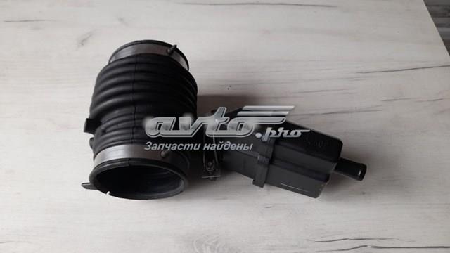NISSAN 165763JA0A Выпускной патрубок воздушного фильтра в наличии Ирпень