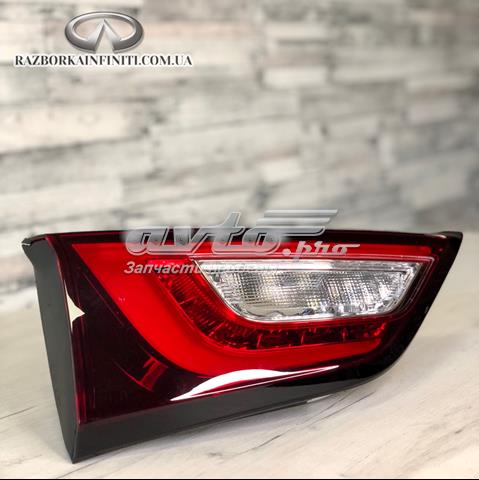 Задняя левая внутренняя фара 265459NC0A NISSAN
