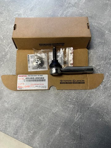 Рулевой наконечник 4546009370 TOYOTA