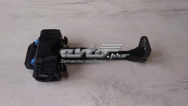 Ограничитель открывания задней двери 8R0839249F PORSCHE