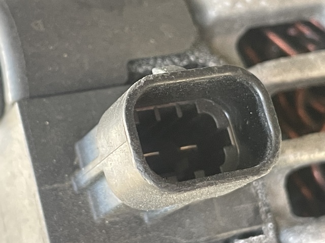 BOSCH 0126312006 Генератор в наличии Каменское
