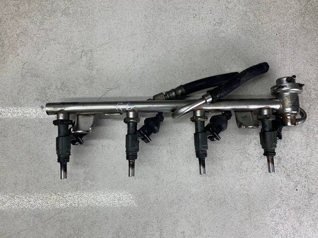 Форсунка дизельная в сборе 0280155825 BOSCH