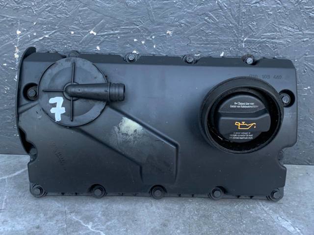 Крышка клапанная Volkswagen Polo IV