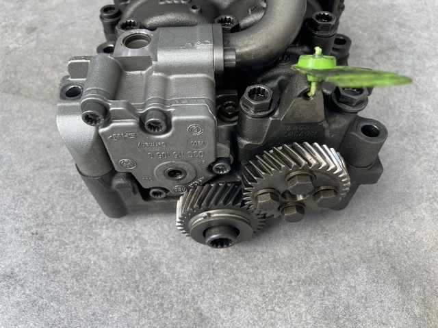 03G103537B Насос масляный купить Павлоград