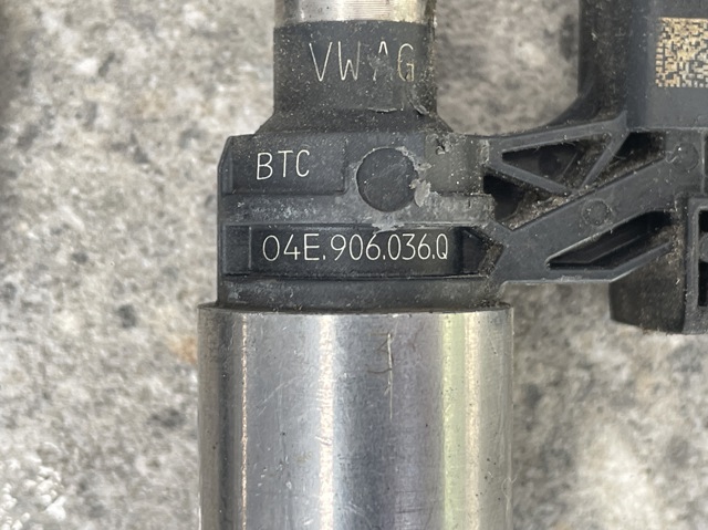 04E906036E VAG Топливные форсунки купить в Черкассы